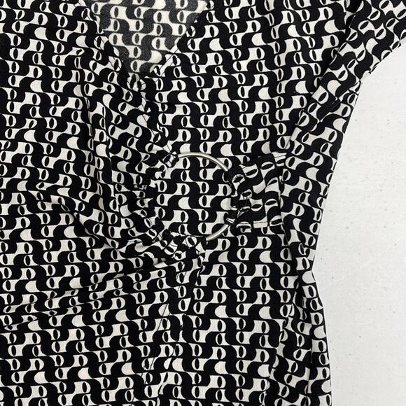 Women’s ❤️ Heart & Soul ❤️ Y2K Size Large Top With Silver Ring Closure - Picture 3 of 6